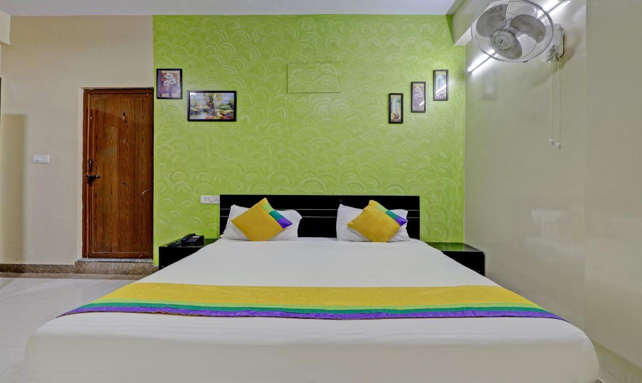 Itsy By Treebo - Palm Emirates Hotel Бангалор Екстериор снимка